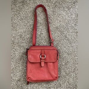 Fossil Leather Travel Crossbody Bag Salmon Pink Leather Adjustable Strap